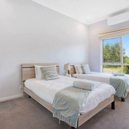 Narre Warren Farm Farm 20 People Villa Belgrave South Esterno foto